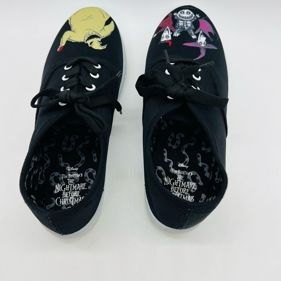 DISNEY THE NIGHTMARE BEFORE CHRISTMAS BLACK SNEAKERS SIZE 8 - Picture 7 of 16